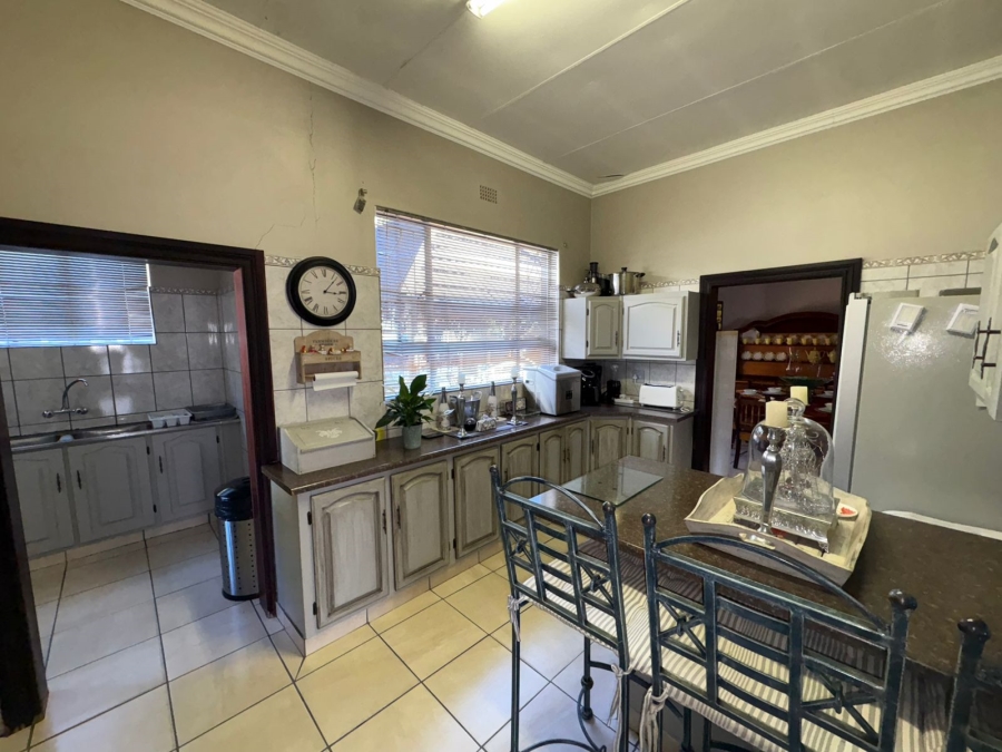 4 Bedroom Property for Sale in Safari Gardens North West
